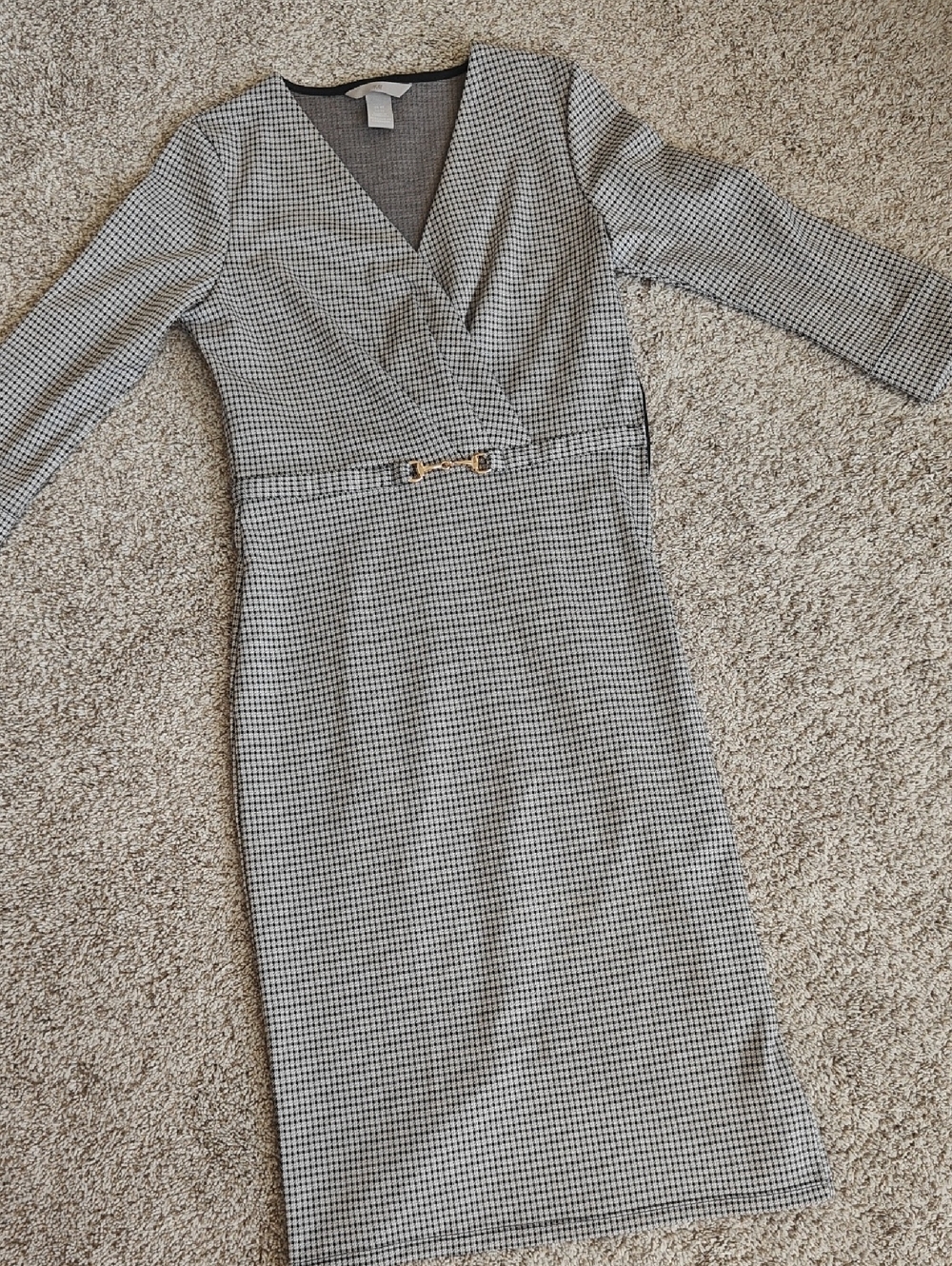 H&M Black and White Houndstooth Wrap-Style Long Sleeve Dress with Gold Accent